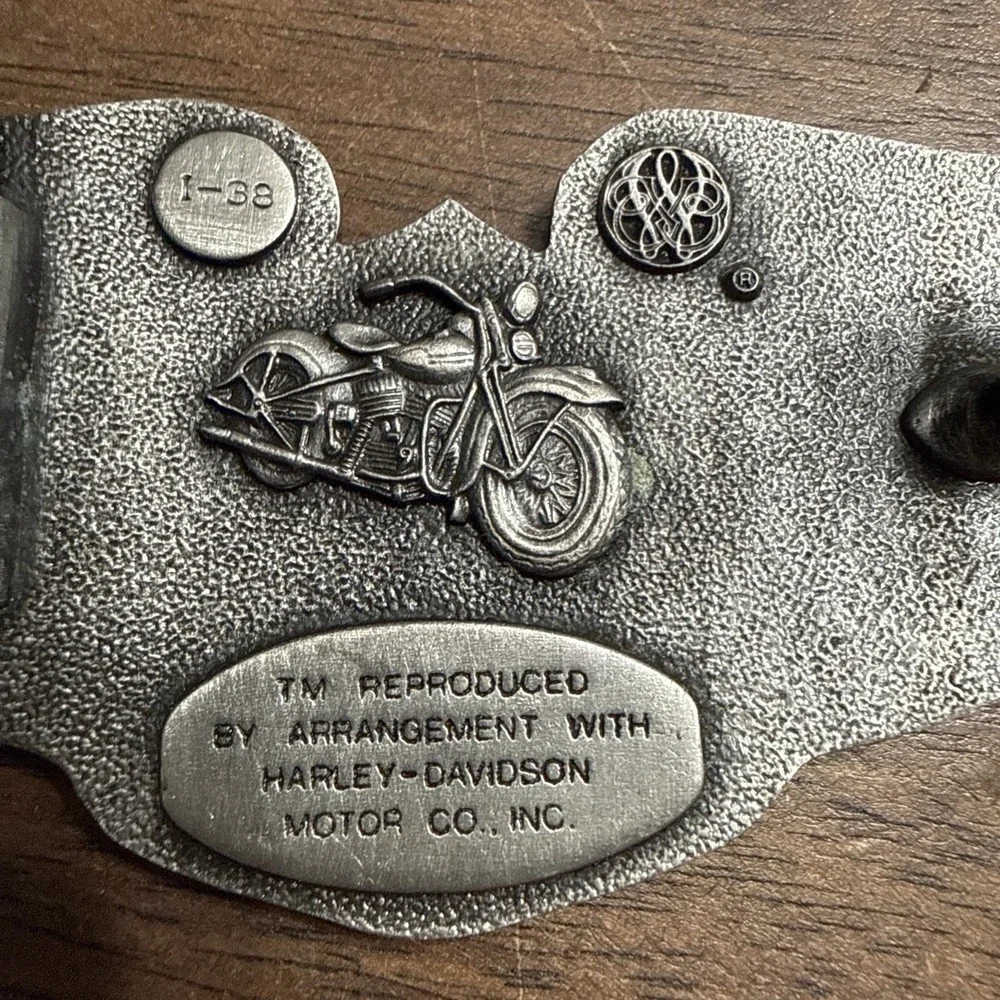 Vintage Harley Davidson Motorcycle Wings Shield Belt buckle